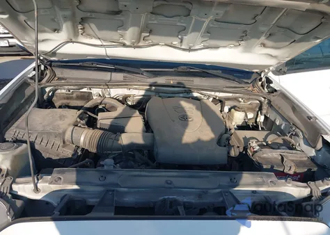 2017 Toyota Tacoma Sr5 V6 из США, поврежденный, VIN 5TFAZ5CN3HX047668